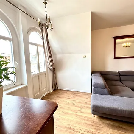 Minuta Do Monciaka Quarto em Acomodações Particulares
